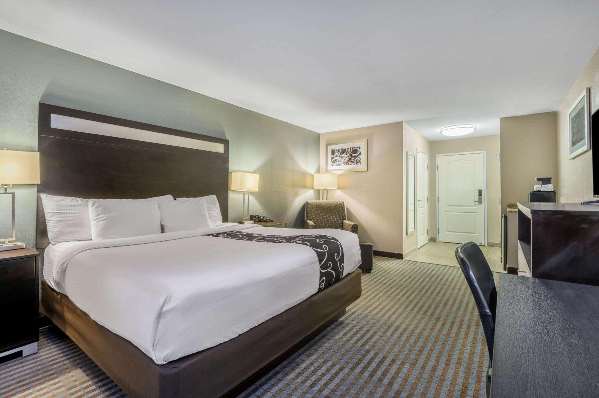La Quinta Inn & Suites Casino And Bar By Wyndham Glendive Zimmer foto